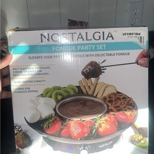 Nostalgia Chocolate Fondue Set : brand new in box